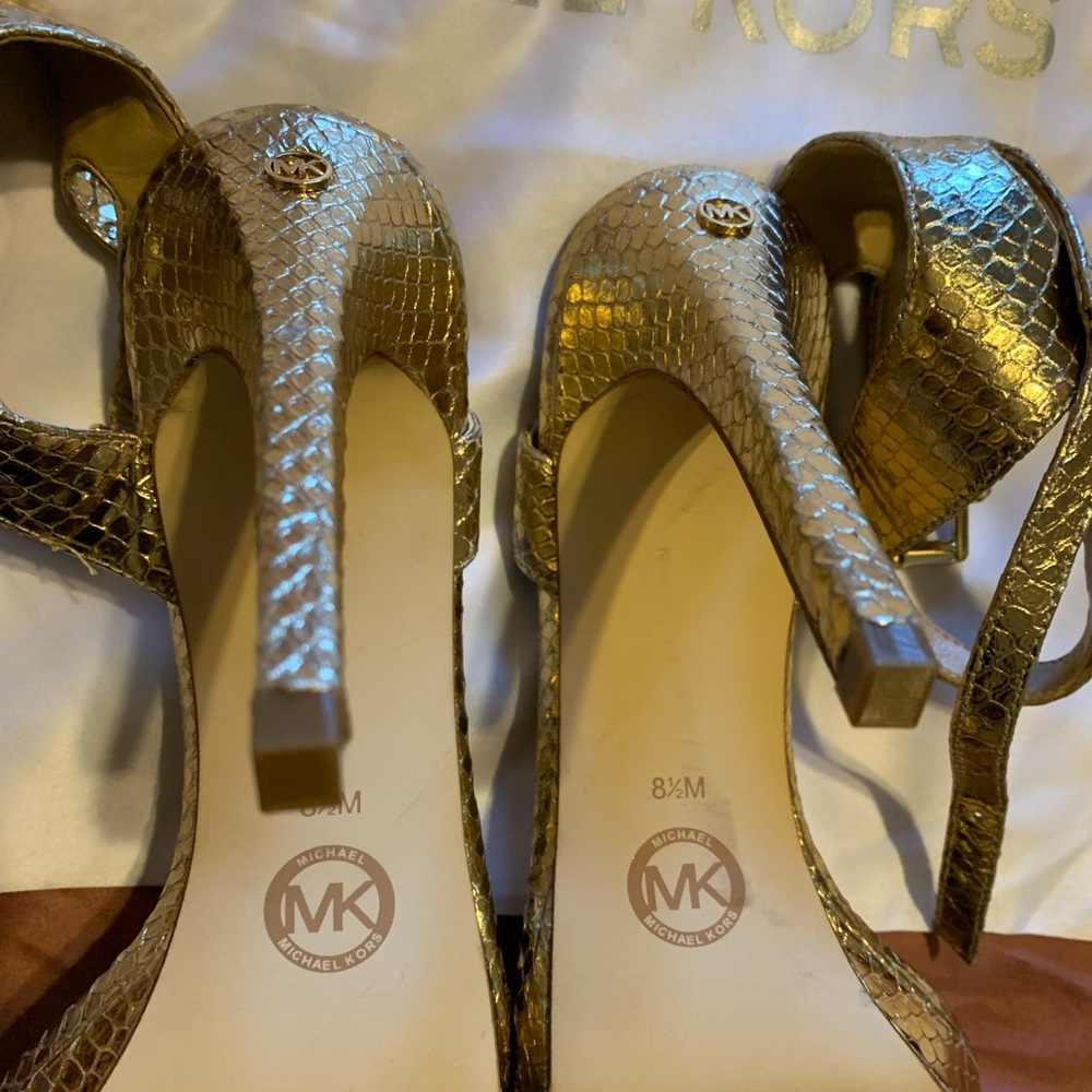 Size 8 1/2 Gold, faux snakeskin Michael Kors